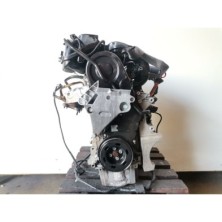 VOLKSWAGEN GOLF V BERLINA 1.6 (102 CV)